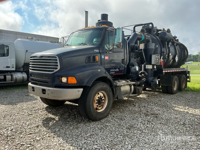Vacuum Tanker Trucks