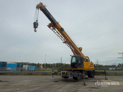 2007 Sennebogen 630 30 t 4x4x4 All Terrain Crane