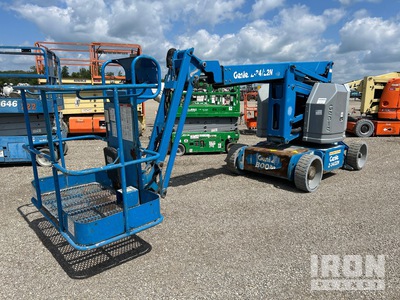 2014 Genie Z-34/22N 2WD Electric Articulating Boom Lift