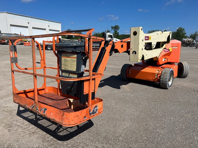 2015 JLG E450AJ 2WD Electric Articulating Boom Lift 2015 JLG E450AJ 2WD Electric Articulating Boom Lift
