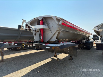 2017 Cross Country 420SD 38 ft 0 in Quad/A Seitenkippanhänger