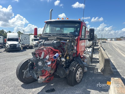 2023 Peterbilt 579 6x4 Cabeza Tractora Cabina Corta (Inoperable)