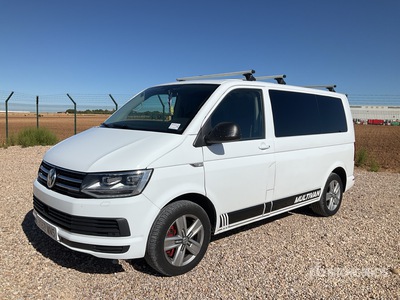 2017 Volkswagen Multivan 7 Passenger Van