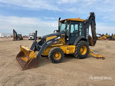 2007 John Deere 410J 4x4 Retroexcavadora