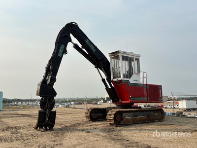 2005 Madill 2850C Short Wood Chargeuse de grumes