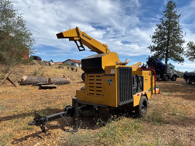2019 Vermeer BC1800XL Tow-Behind Wood Chipper