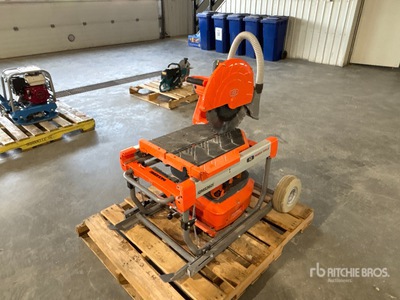 IQ IQMS362i-CSA Electric 16.5 in Dry Cut Masonry Saw Divers - Équipement à béton
