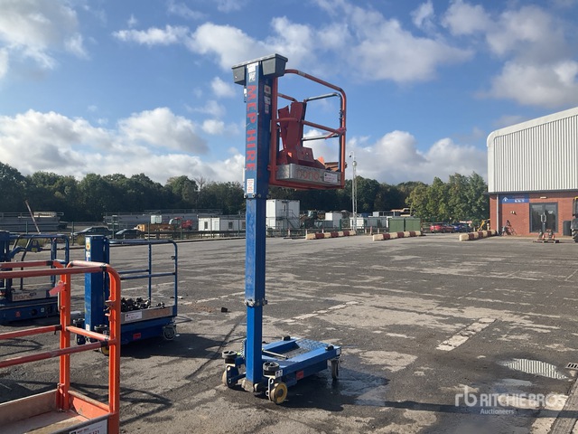 Vertical Mast Lifts