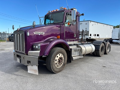 1992 Kenworth T800 6x4 T/A Day Cab Truck Tractor