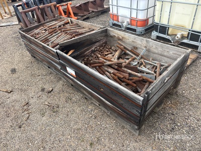 Quantity of Miscellaneous Threaded Rods