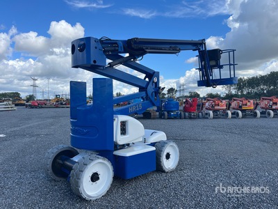 2011 Nifty-Lift HR15NDE 2WD Hybrid Articulating Boom Lift