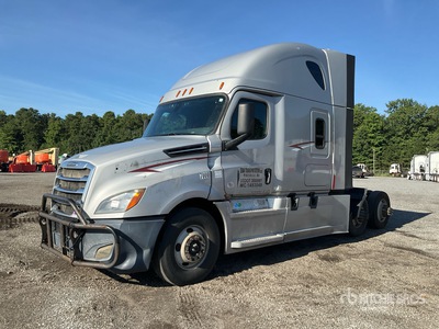 2019 Freightliner Cascadia 126 Ciągnik siodłowy T/A z kabiną sypialną