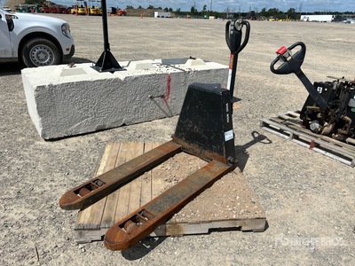 Electric Palletwagen (Inoperable)