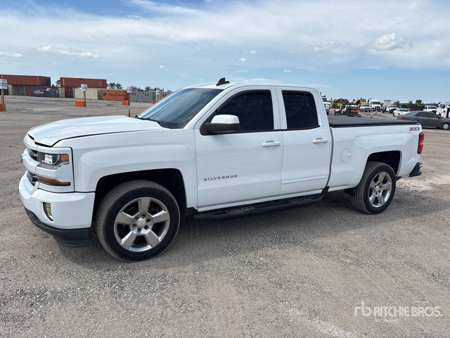 2016 Chevrolet Silverado 1500 Z71 4x4 Extended Cab Pickup