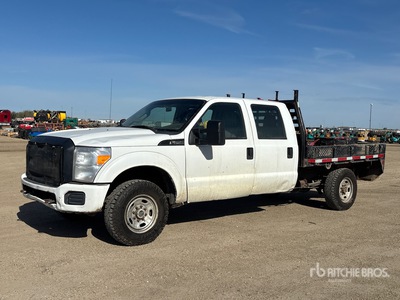 2015 Ford F-250 XL 4x4 Crew Cab Flatbed Truck
