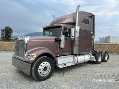 1999 International 9900 Eagle T/A Sleeper Truck Tractor