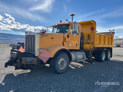 2011 Peterbilt 367 6x4 プラウトラック