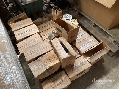 Lot of (50) Spacer