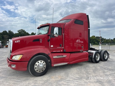 2010 Kenworth T660 6x4 T/A Sleeper Truck Tractor