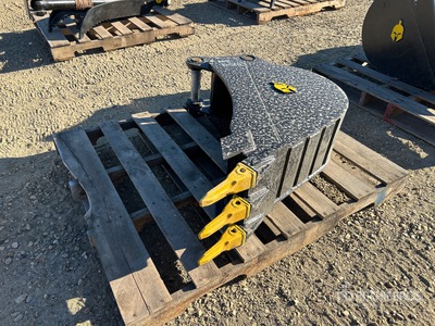 Dynamic Entities 50CL 12 in Excavator Bucket - Fits 45mm Cat 305, 305.5 Komatsu PC45/50/55 Hyundai R55, Hitachi/Deere 50D/G Case, New Holland, Kobelco SK50 Bobcat E50/341/337
