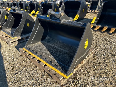 Dynamic Entities 80CL 48 in Excavator Bucket - Fits 50mm Cat 307/308, Komatsu PC78/88 Deere/Hitachi 75/85 Case, New Holland, Kobelco SK80 Bobcat E80