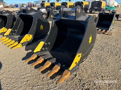 Dynamic Entities 120CL 42 in Excavator Bucket - Fits 65mm Cat 311/312/313/314 Kobelco 140 Deere/Hitachi ZX120/135 Case 130/135, Doosan DX140