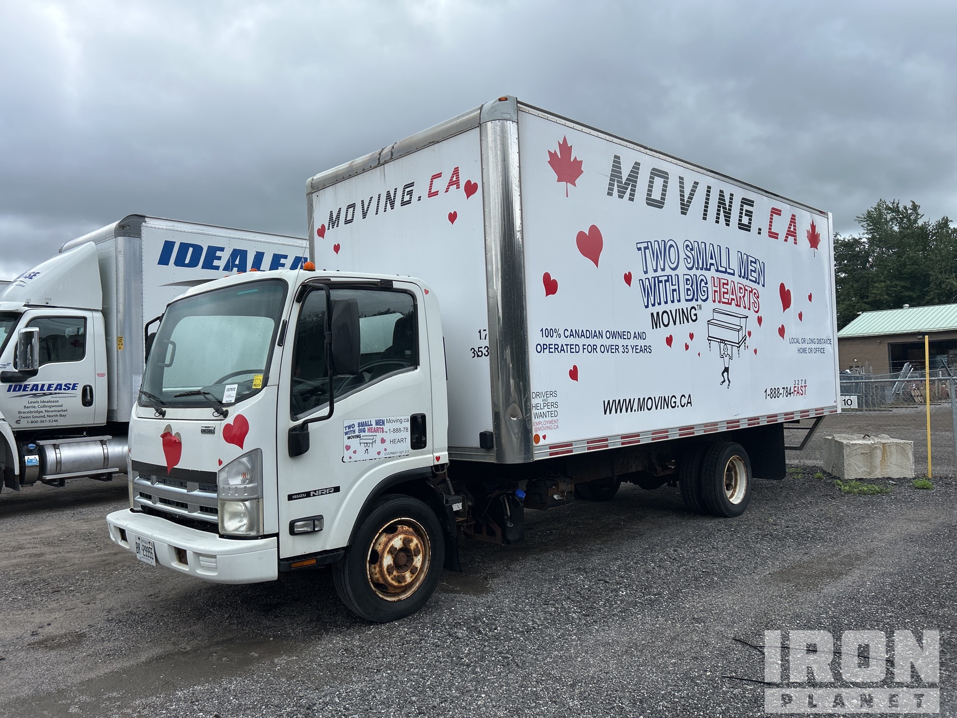 2011 Isuzu NRR 4x2 Moving バントラック