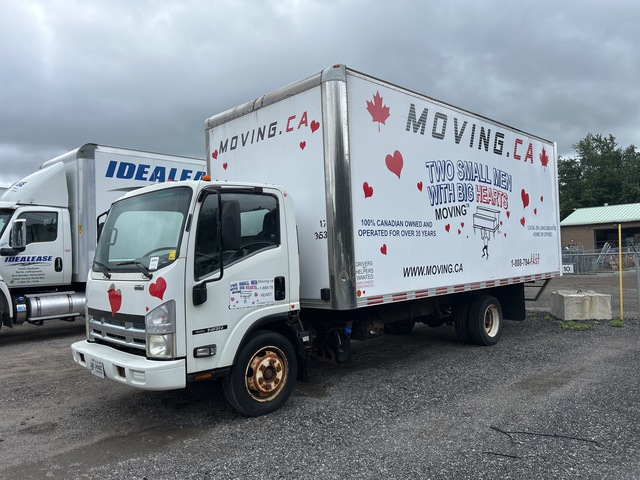 2011 Isuzu NRR 4x2 Moving Van Truck