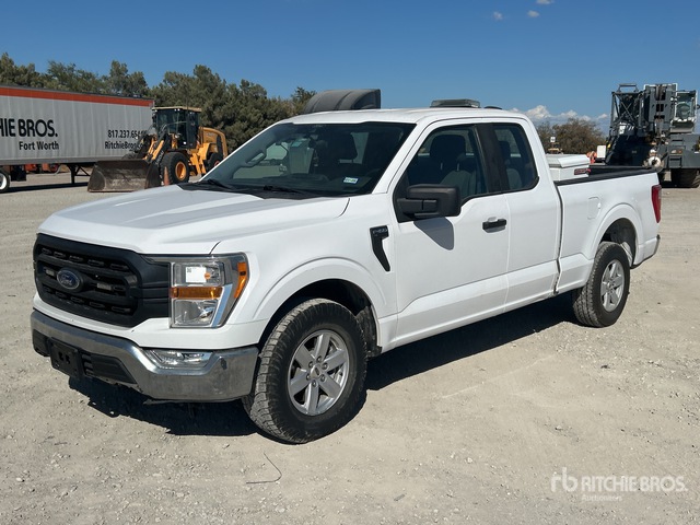2021 Ford F-150 XL 4x2 Extended Cab Pickup