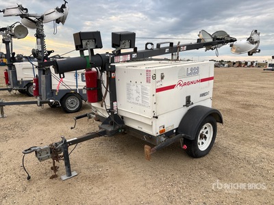 2012 Magnum MLT5080 7.3 kW を見 Light Tower