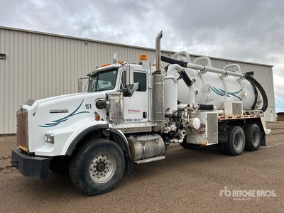 2006 Kenworth T800 6x4 Ciężarówka z koparką próżniową