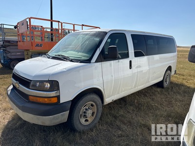 2014 Chevrolet G3500 14 Fourgonnette de passagers
