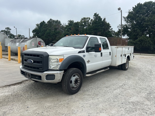 2015 Ford F-450 XL 4x2 Crew Cab Utility Truck 2015 Ford F-450 XL 4x2 Crew Cab Utility Truck