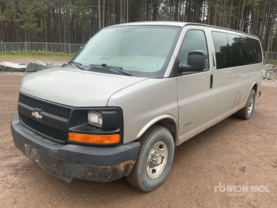 2006 Chevrolet Express 3500 Passenger Van (Inoperable)