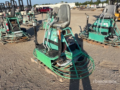 2014 Whiteman JWN24HTCSL Ride-On Power Trowel