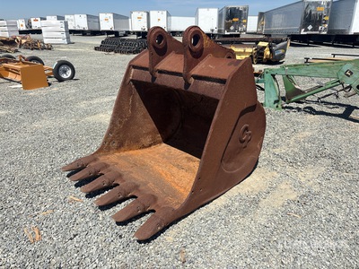 C&P Attachments 60 in Digging Excavator Bucket