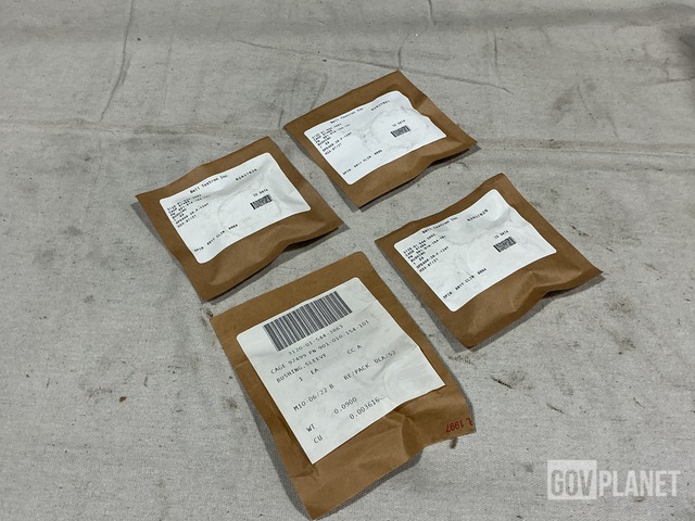 (4) Bell Helicopter 901-010-154-101 Sleeve Bushings