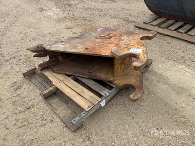 12 in Q/C Frost Excavator Bucket