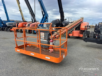 2012 JLG 800S 4WD Podnośnik Przegubowy