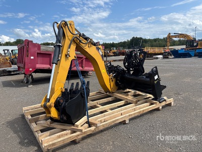 2007 Cat BH160 18 in Retroexcavadora para minicargadora
