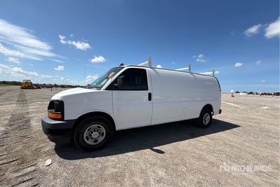 2017 Chevrolet Express 3500 فان نقل