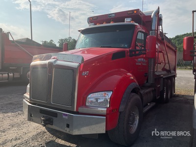 2021 Kenworth T880 8x4 Tri/A Dump Truck