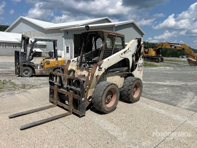 2008 Bobcat S300 Two-Speed Ładowarka o sterowaniu burtowym