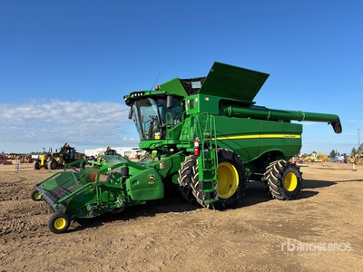 2017 John Deere S690 Maaidorser