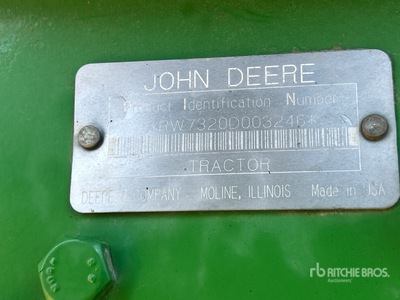 2003 John Deere 7320 Ciągnik 4WD