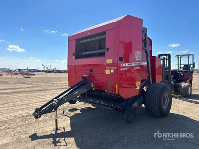 2016 Massey Ferguson 2956 Round Baler