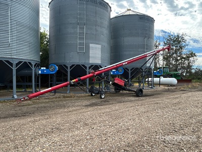 2014 Wheatheart R8-46 8 in x 46 ft Grain Auger