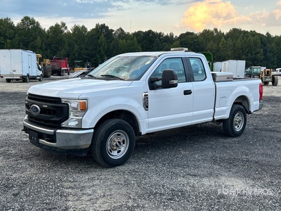 2020 Ford F-250 XL 4x2 Extended Cab Pickup