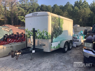 2021 GT Express 12 ft T/A Remolque Cerrado