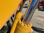 Hydraulics with Ausleger Hubzylinder